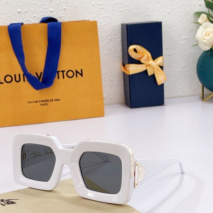Louis Vuitton Sunglasses Top Quality LVS00301